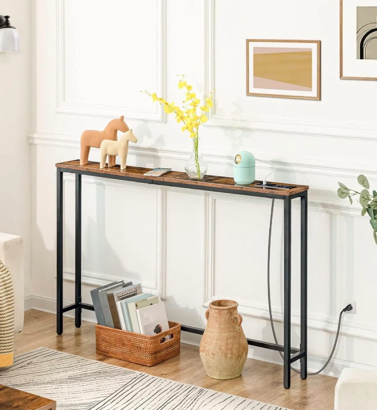 Console Table with Power Outlets image indicator(9)