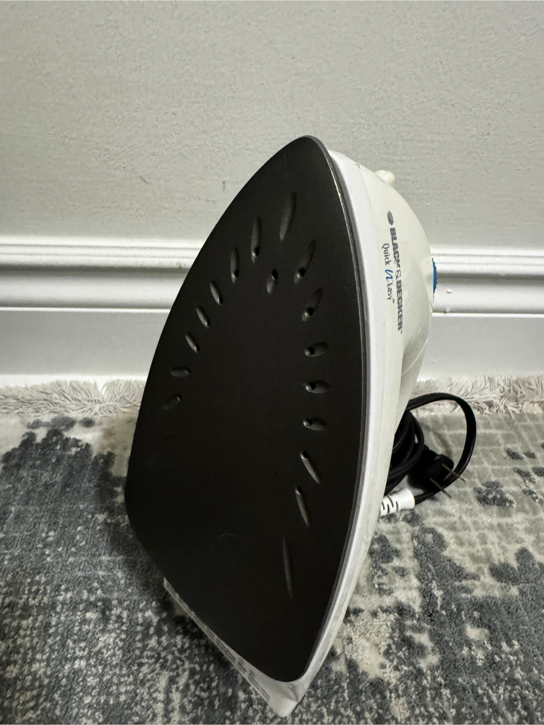 Black & Decker Quick N Easy Iron - photo 3