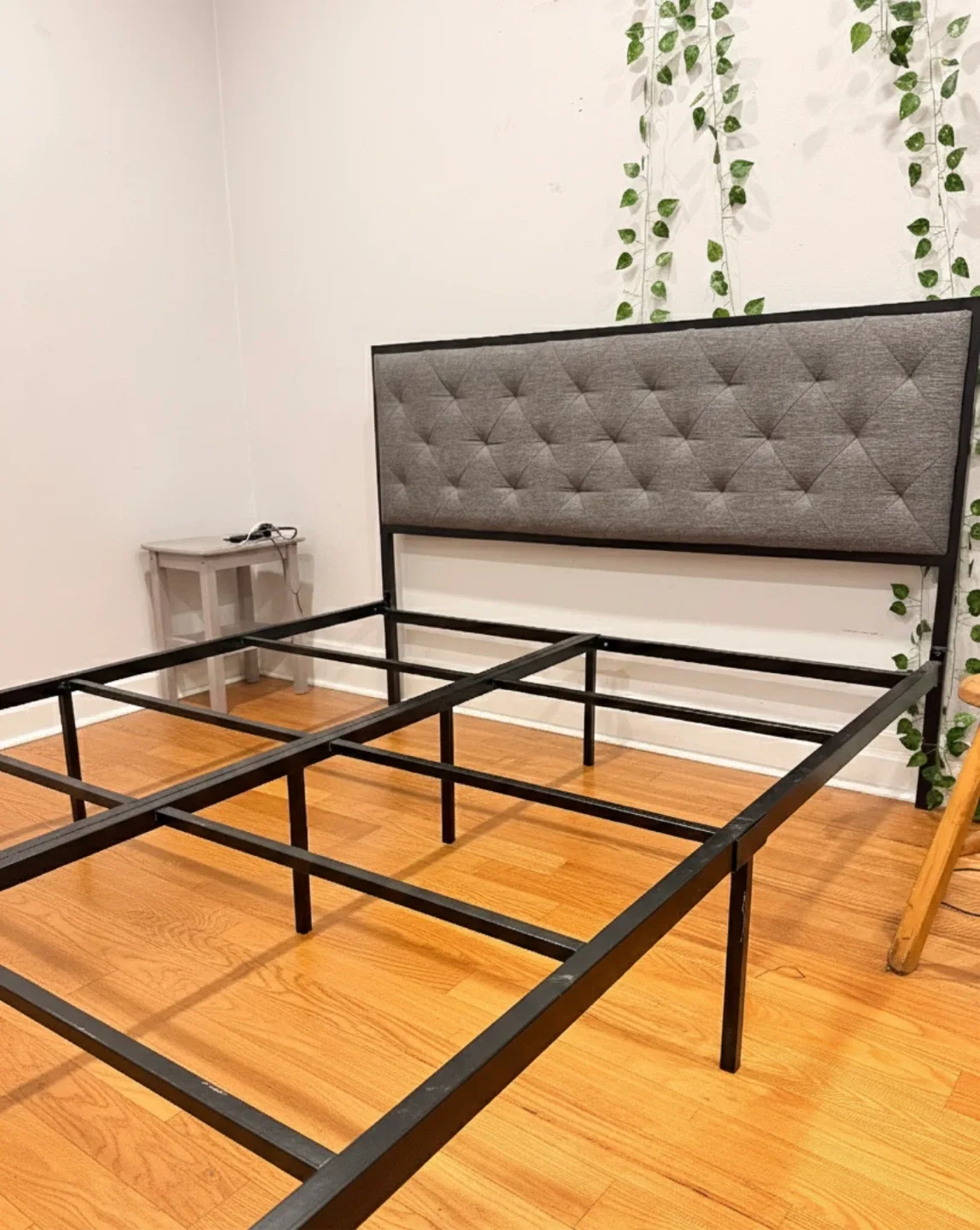 Gray Headboard Metal Queen Bed Frame