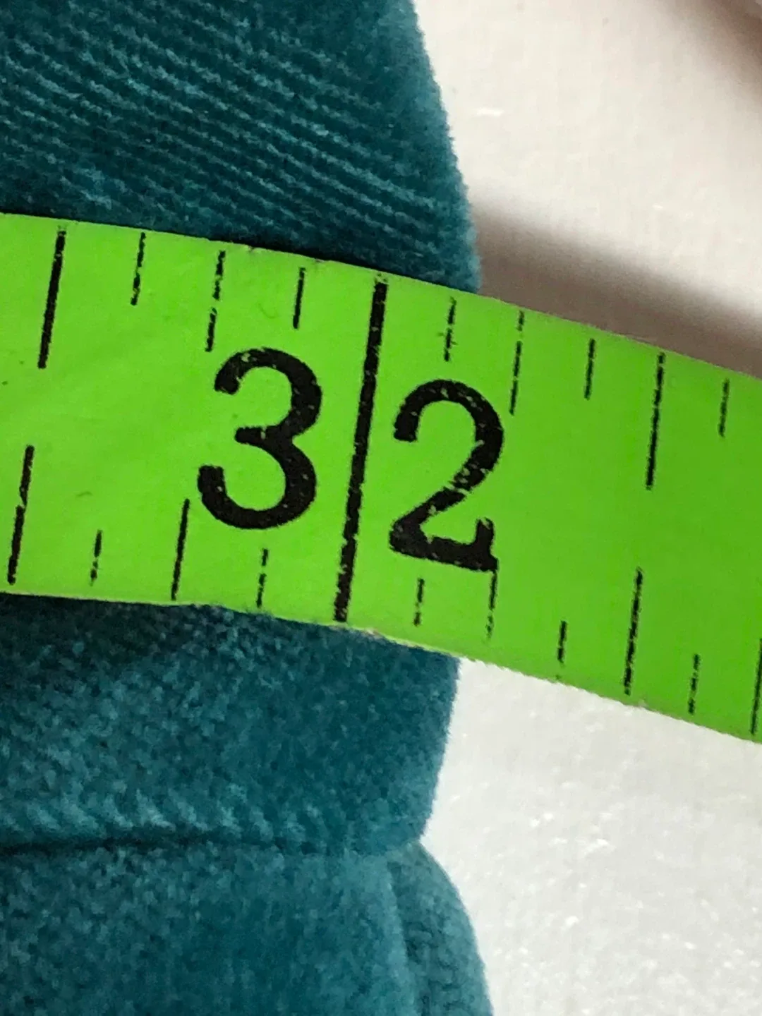 Women’s Velvet Teal Capri Pants. Size 42. Dsquared2. image indicator(4)