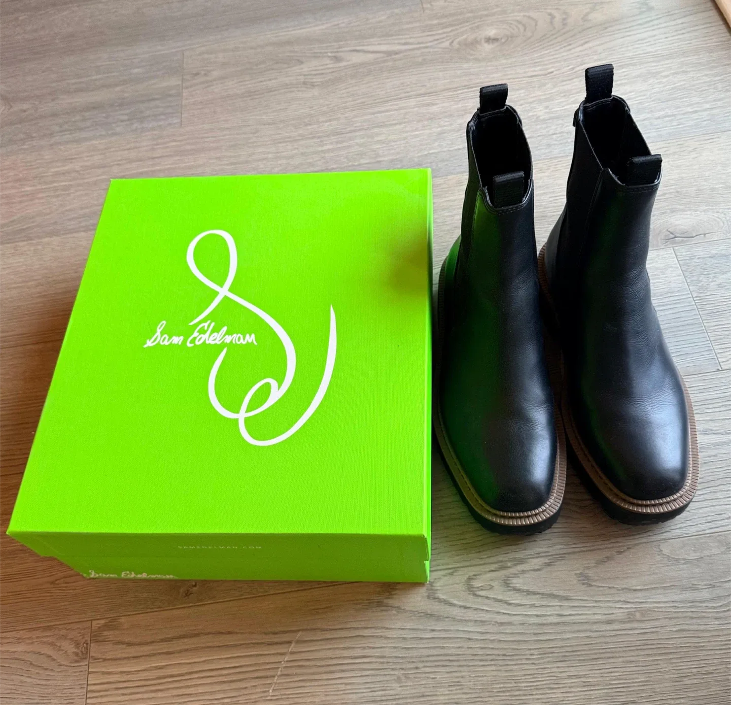 Sam Edelman Laguna Chelsea Boot - Black Leather, Winter Traction image indicator(3)