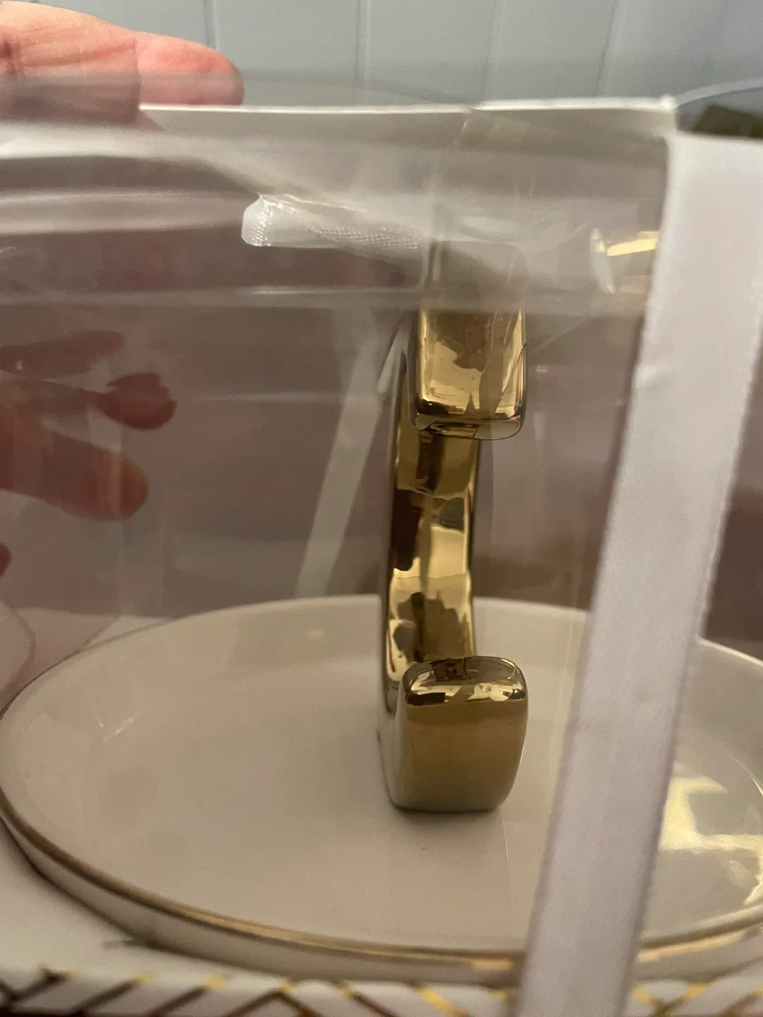 Ceramic Jewelry Holder - New in Box image indicator(5)