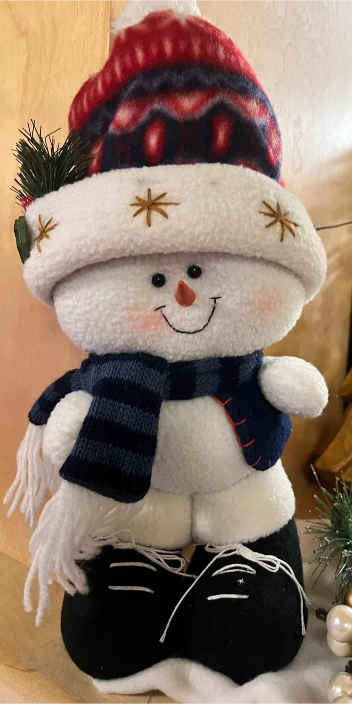 #Cleanout- Snowman Plush Toy