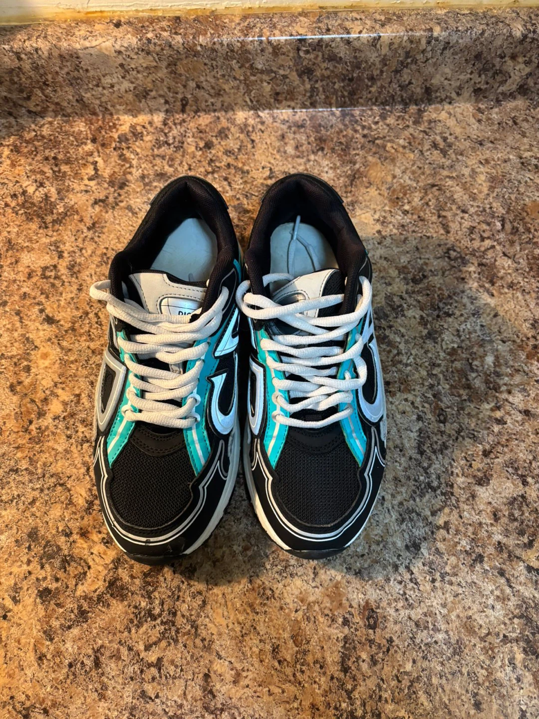 DICKS Sporting Goods Running Shoes - Size 11