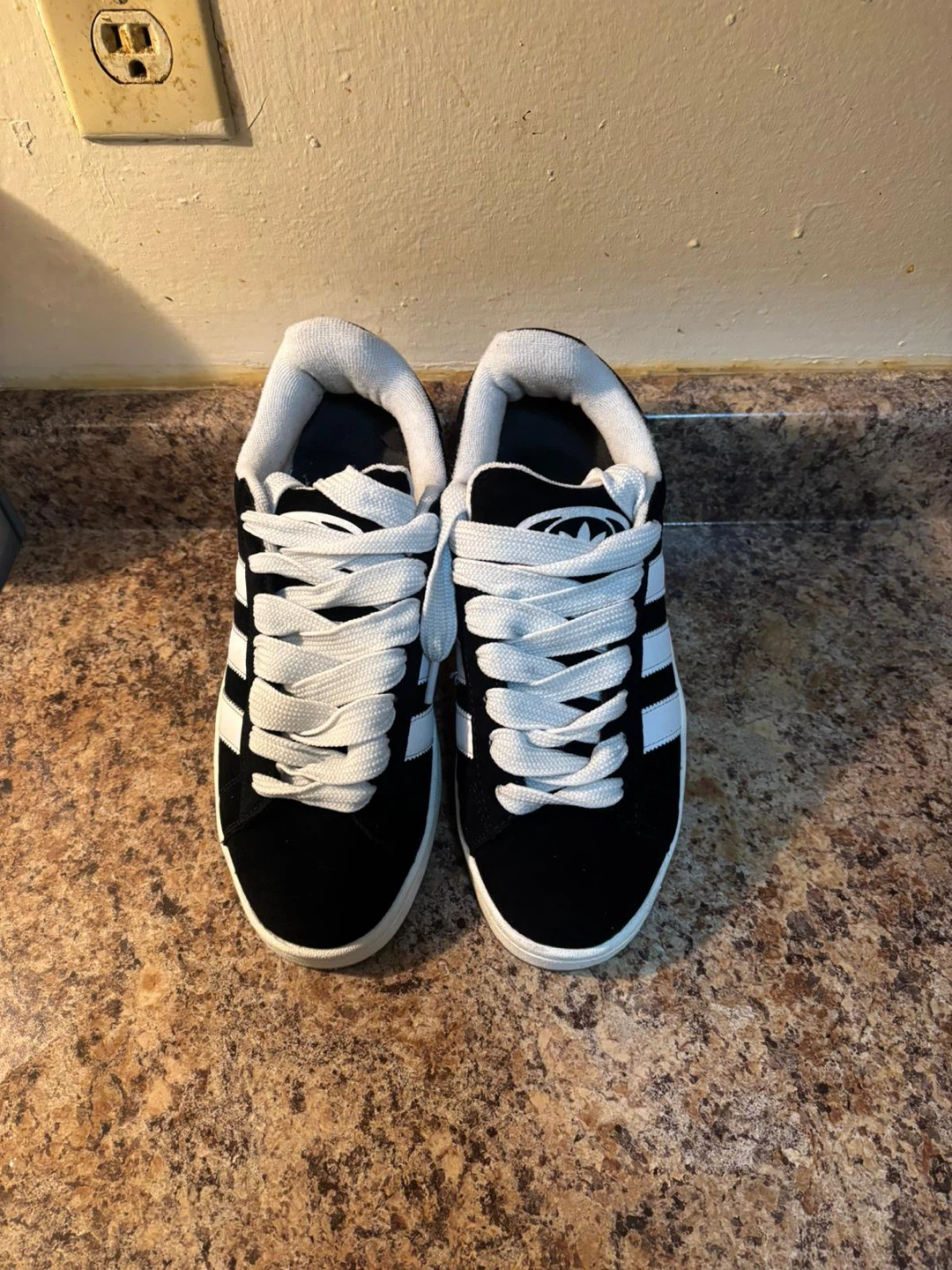 Adidas Campus Sneakers Size 8.5 - photo 2