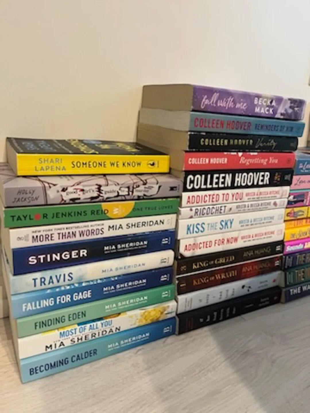 Used Books - Colleen Hoover, Mia Sheridan & More