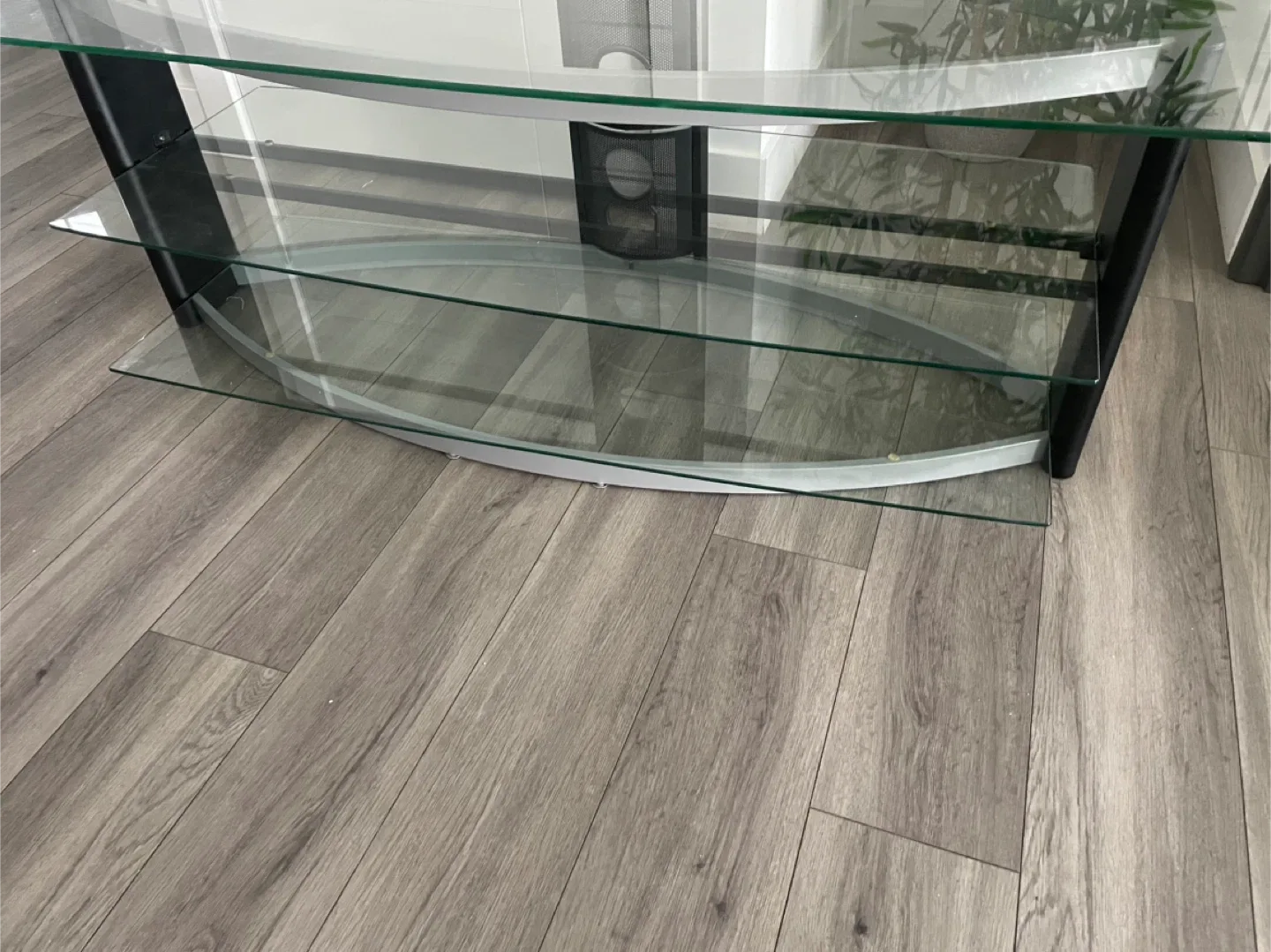 Glass TV Stand image indicator(5)