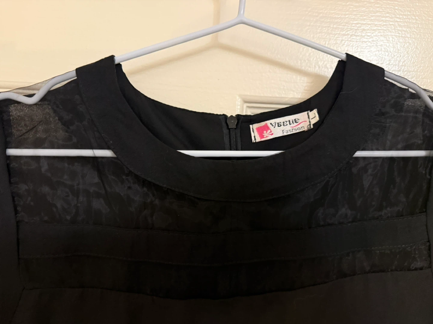Vbecue Fashion Black Blouse - photo 2
