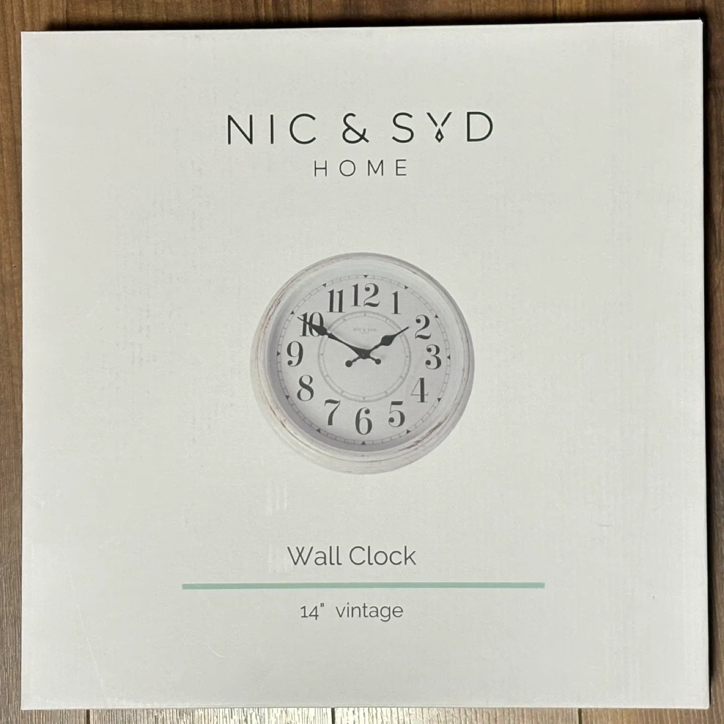 NIC & SYD 14" Vintage White Clock #Cleanout ♻️