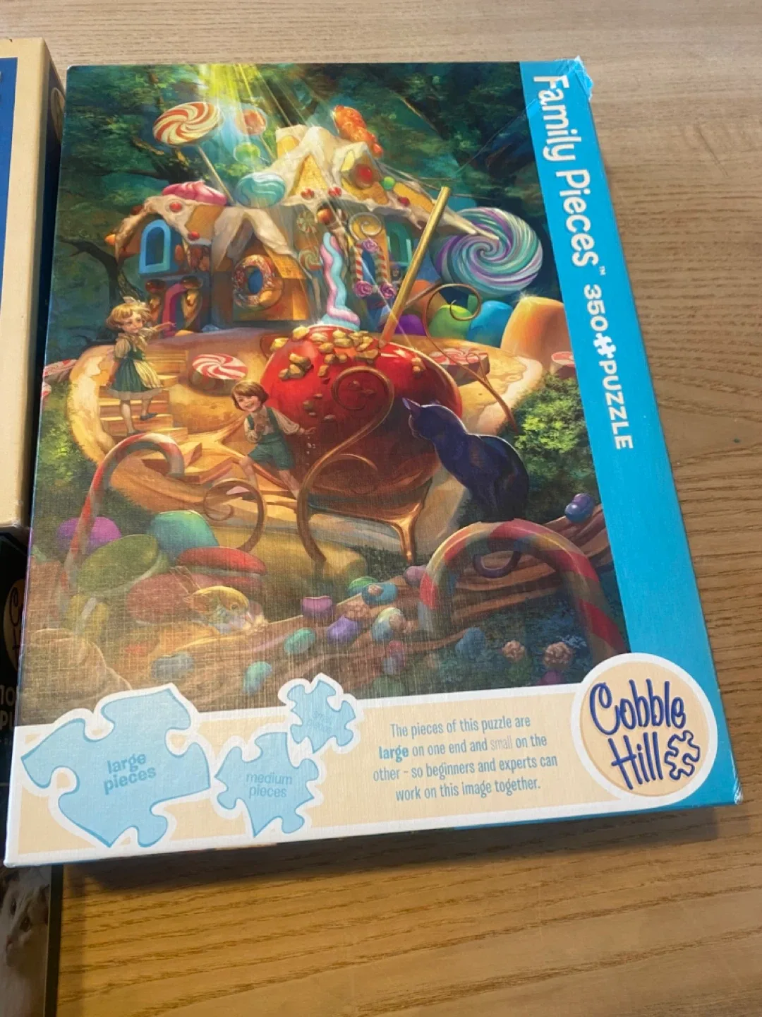 Cobble Hill Puzzles (3): 350, 500, 1000 Pieces image indicator(3)