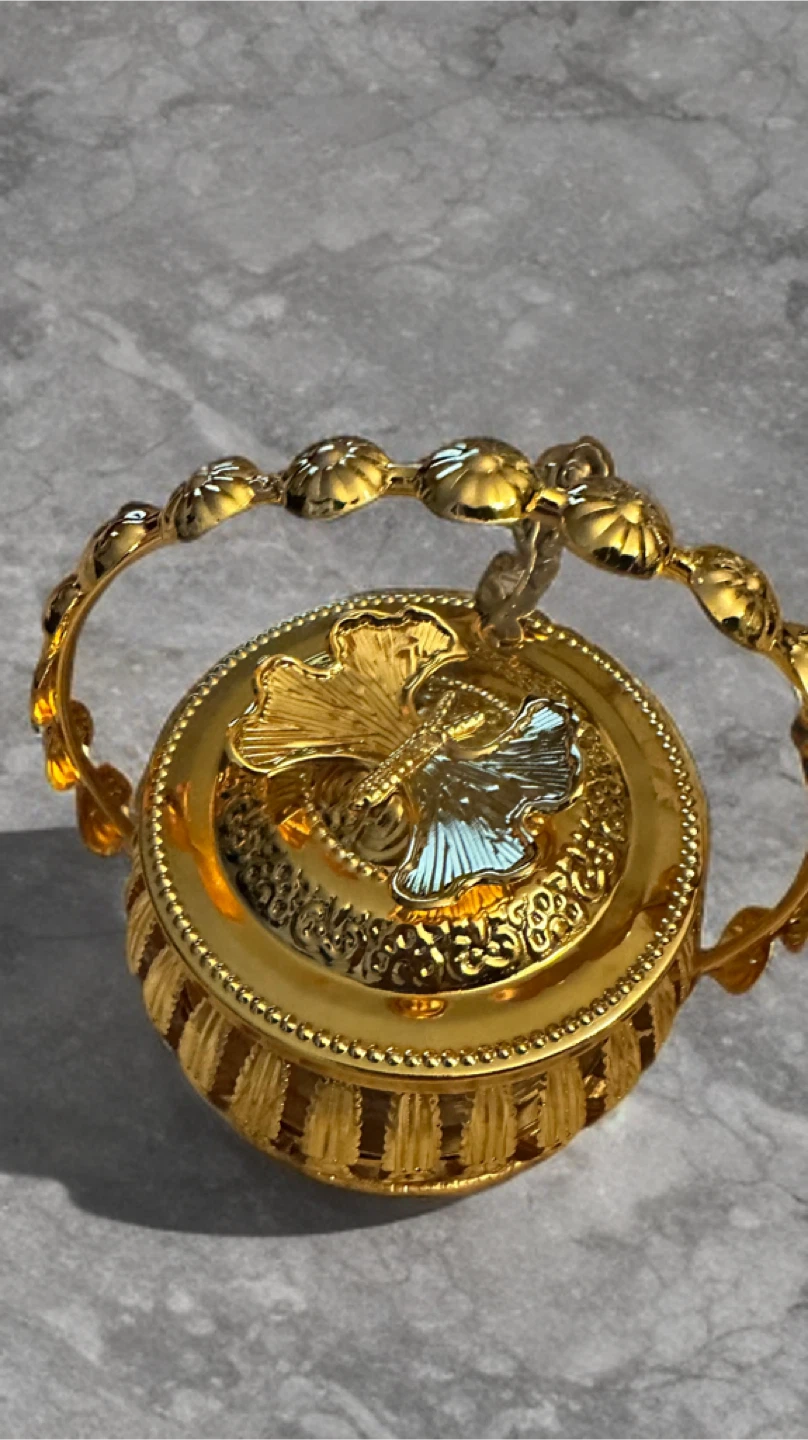 Decorative Gold/Silver Sugar Bowl with Lid - photo 2