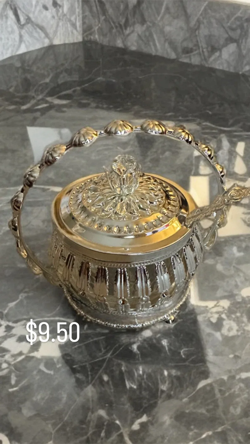 Decorative Gold/Silver Sugar Bowl with Lid image indicator(3)
