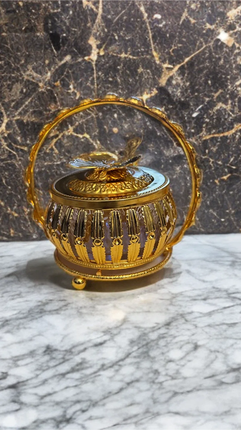 Decorative Gold/Silver Sugar Bowl with Lid