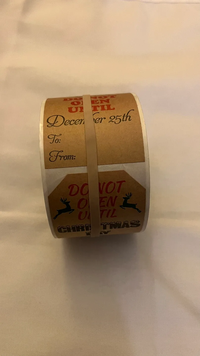 Roll of 60 “Do Not Open Until December 25” Gift Tags image indicator(4)
