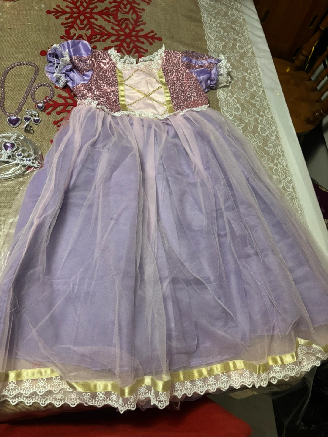 Princess Costume Dress with Accessories - Size 140 - photo 2