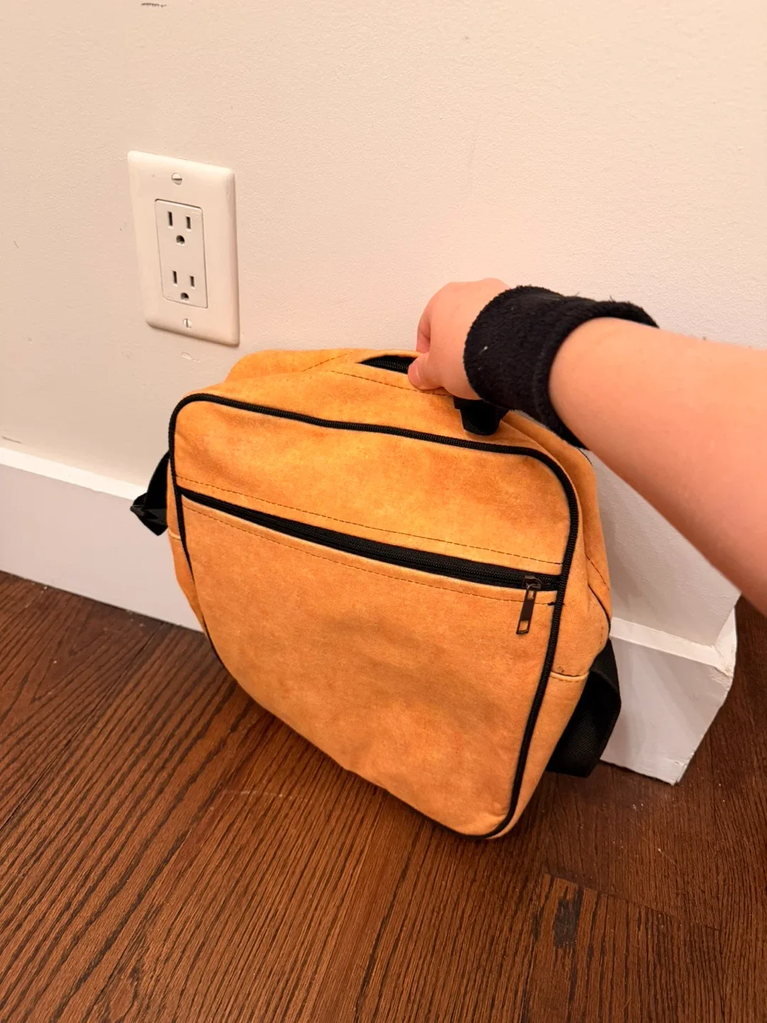 Printed Crossbody Bag - brand new image indicator(3)