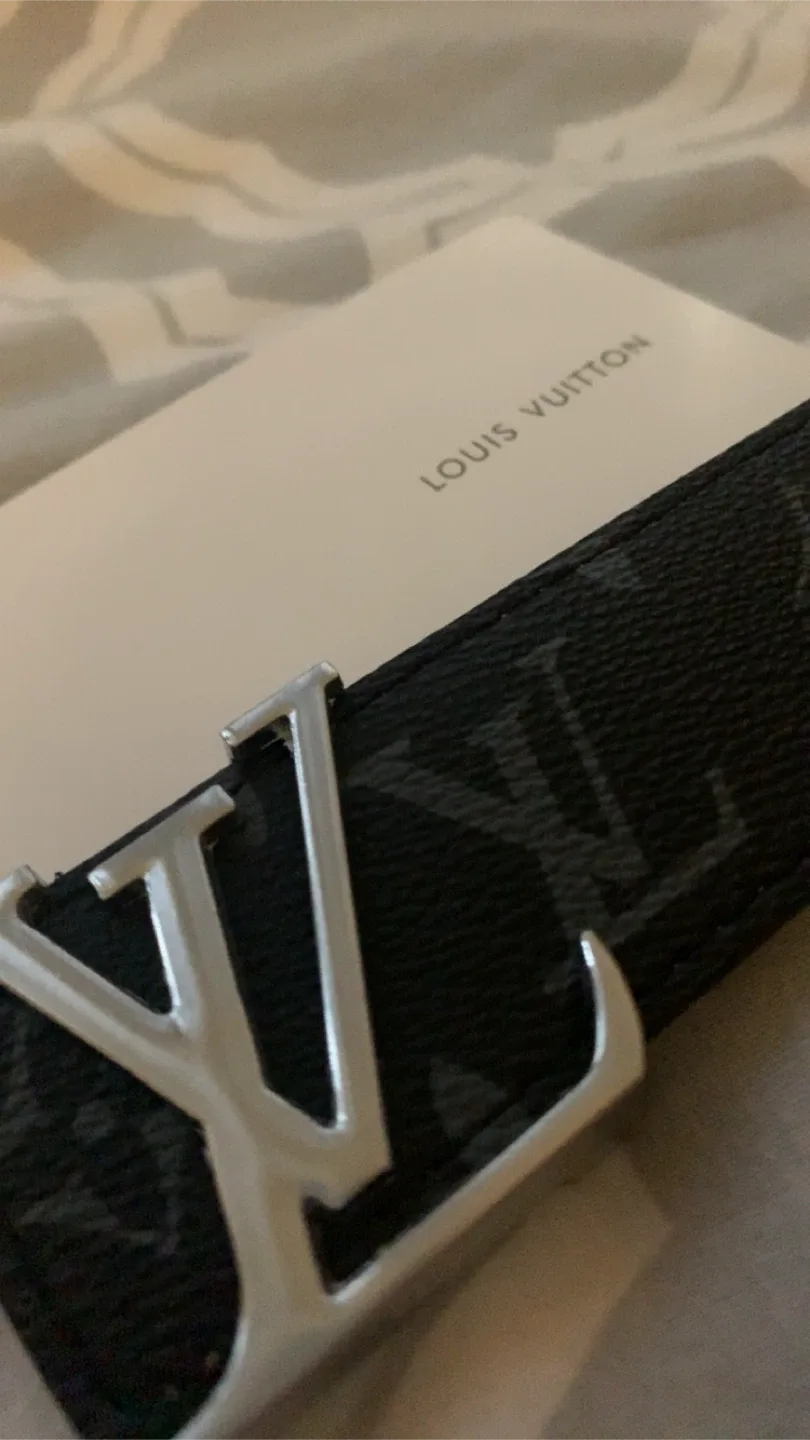Louis Vuitton Belt image indicator(4)