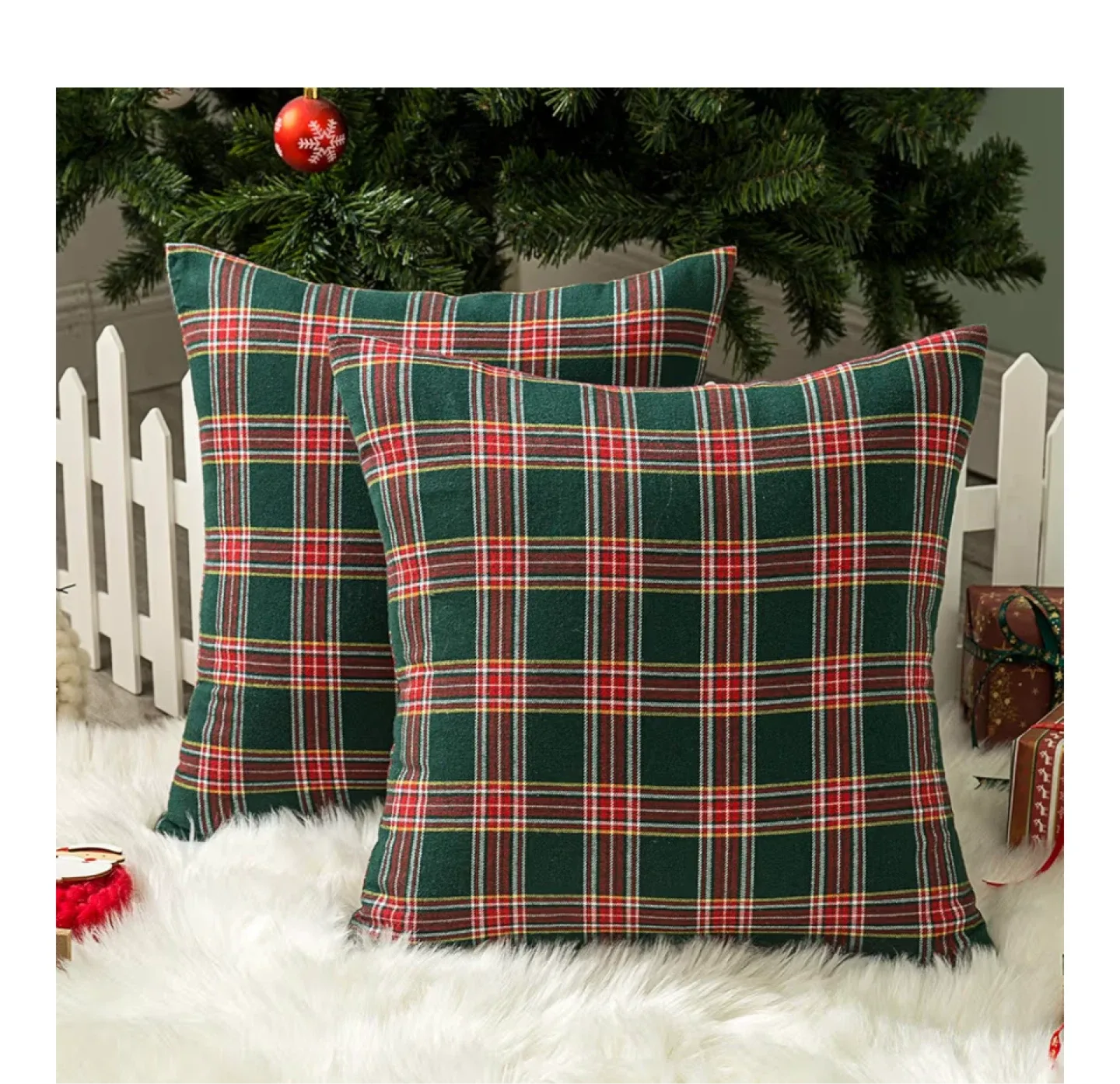 Christmas Plaid Throw Pillow Cover - NEW