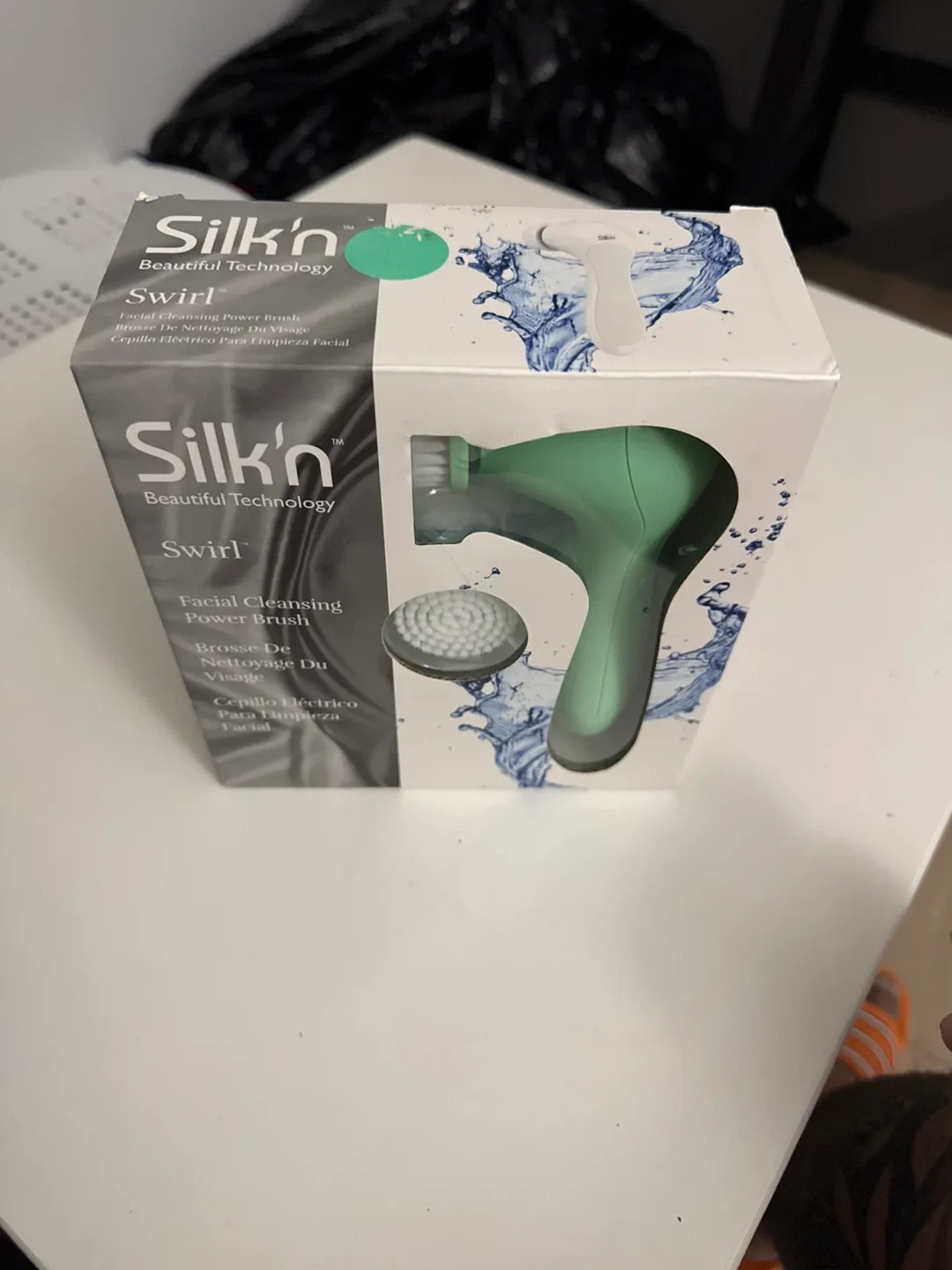 Silk'n Swirl Facial Cleansing Power Brush - New image indicator(3)