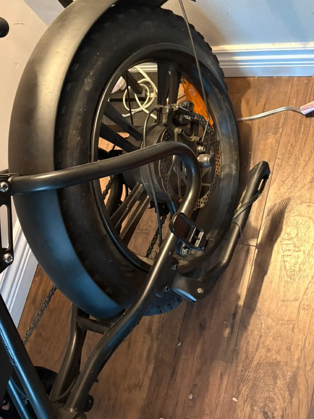 Two Windone Electric Bikes  - Great Condition! image indicator(5)