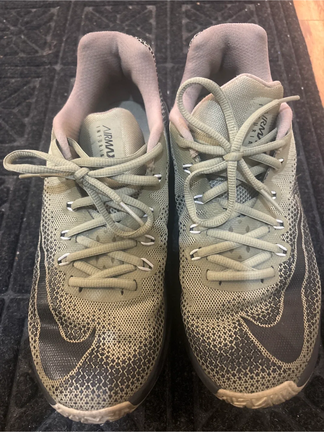 Nike Air Max Infuriate 2 Shoes - US 8.5 image indicator(3)