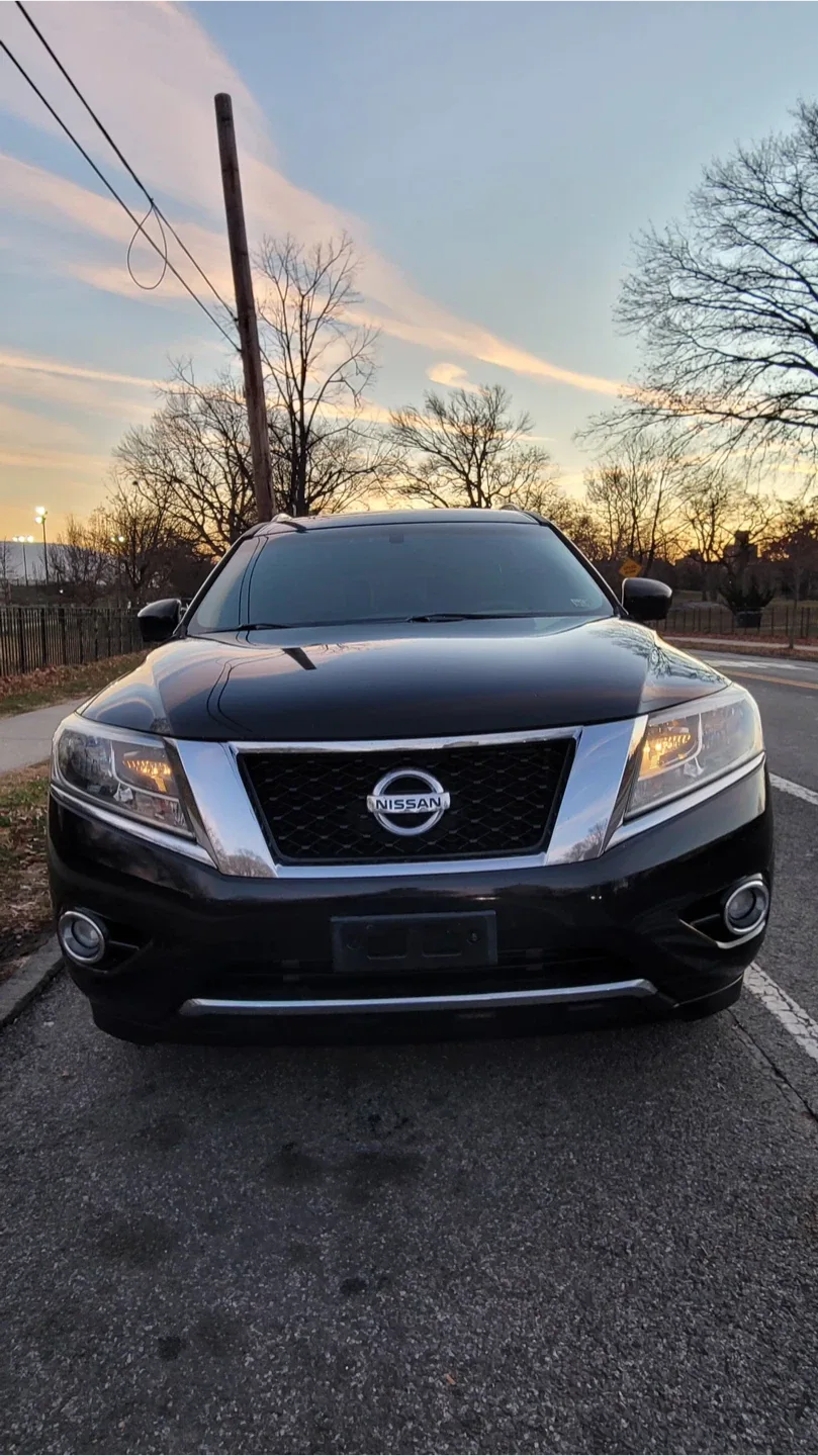 2013 Nissan Pathfinder SUV
