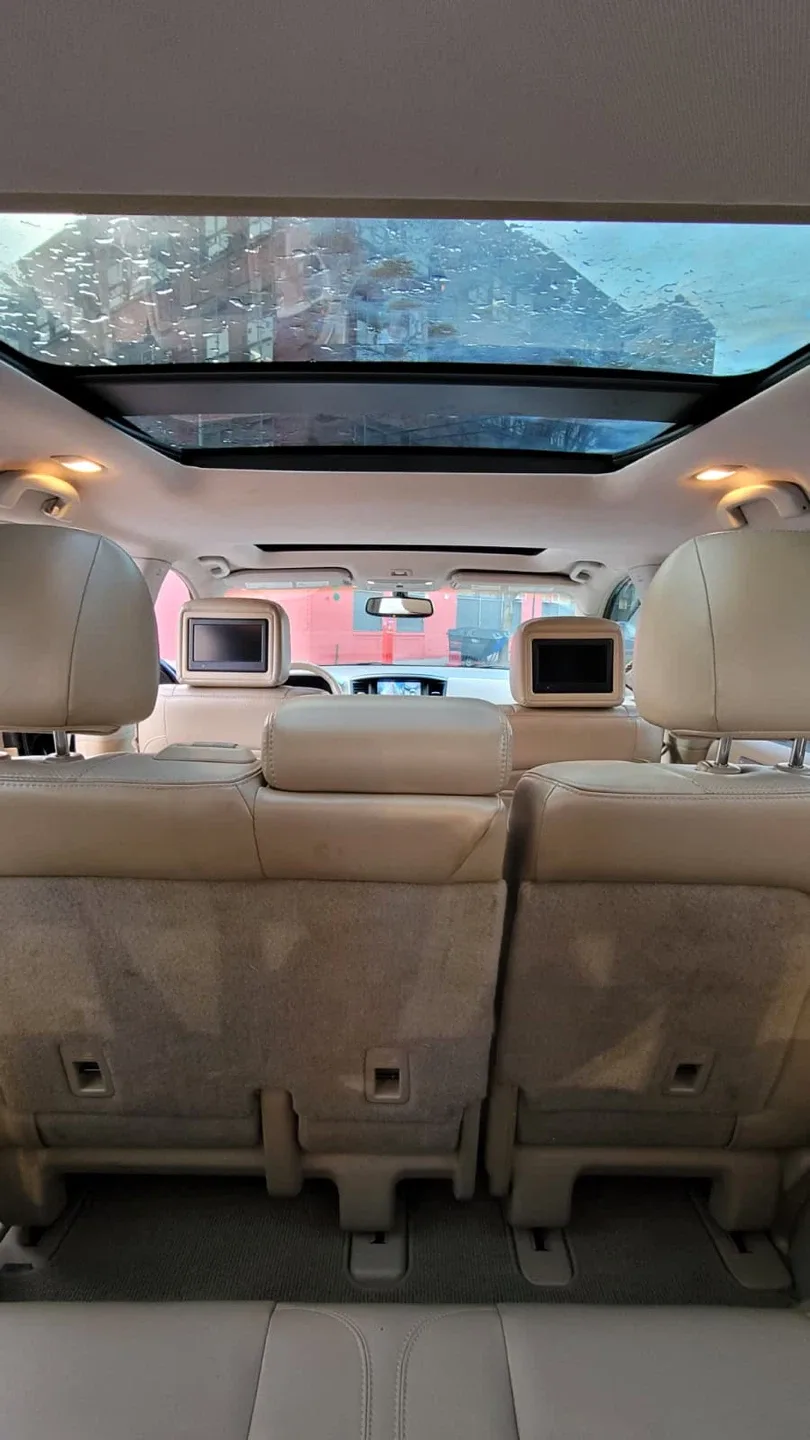 2013 Nissan Pathfinder SUV image indicator(8)