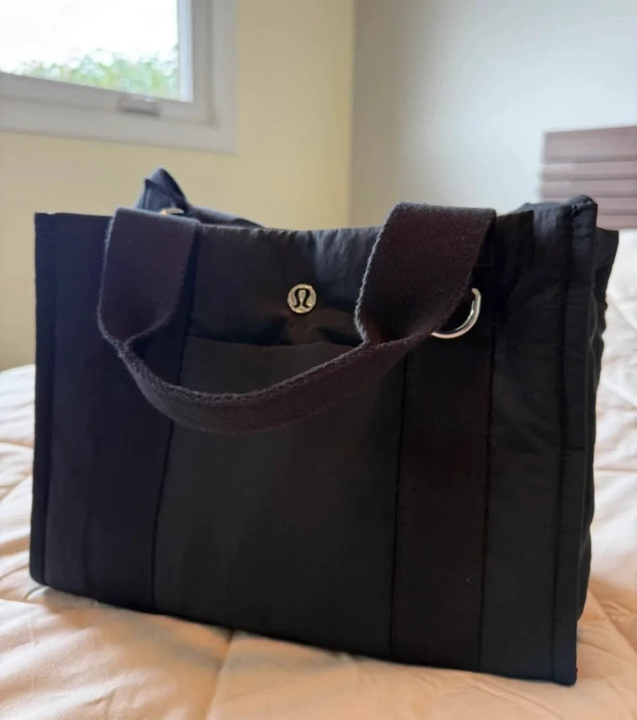 Lululemon Boxy Tote Bag 4.5L