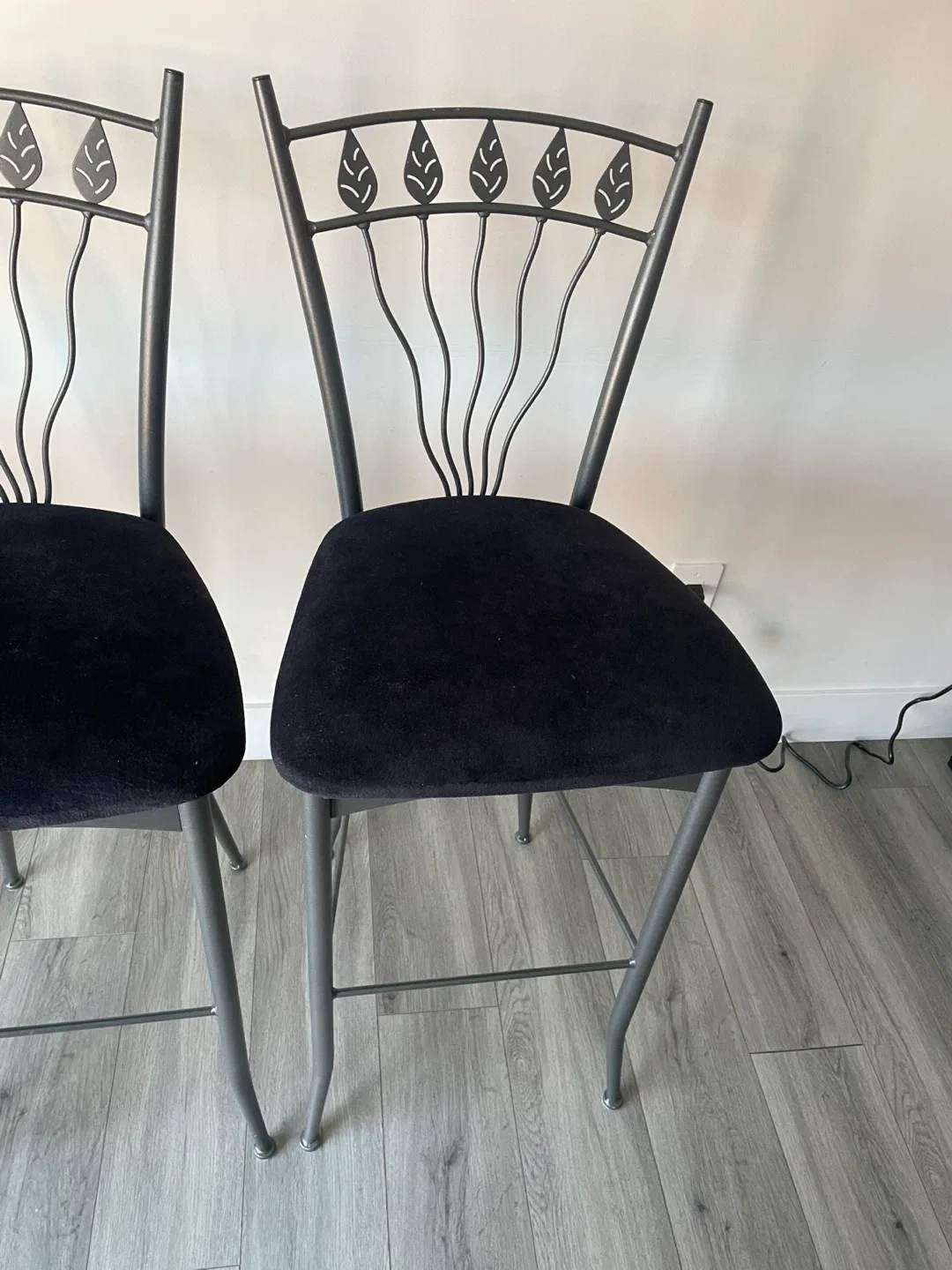 Three Bar Stools image indicator(5)