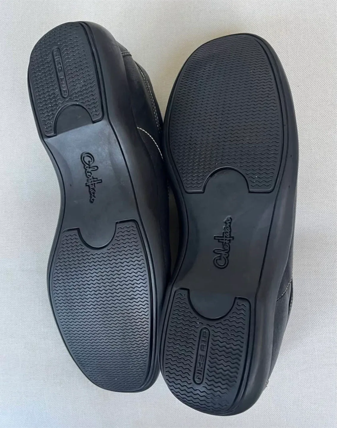 Cole Haan Black Leather Slip-On Shoes Men Size 11 image indicator(4)