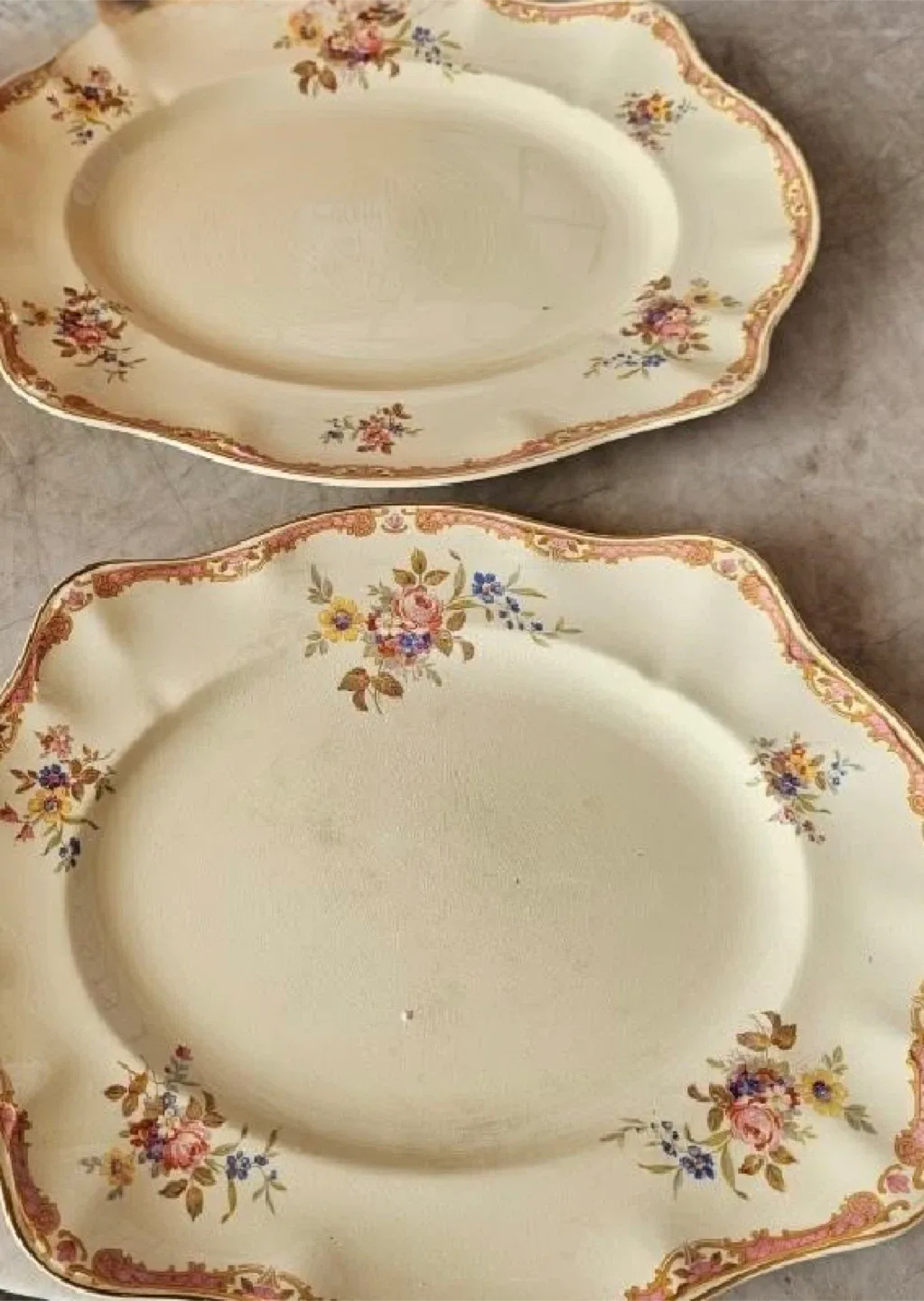 Vintage Royal Albert Floral Dinnerware Set image indicator(4)