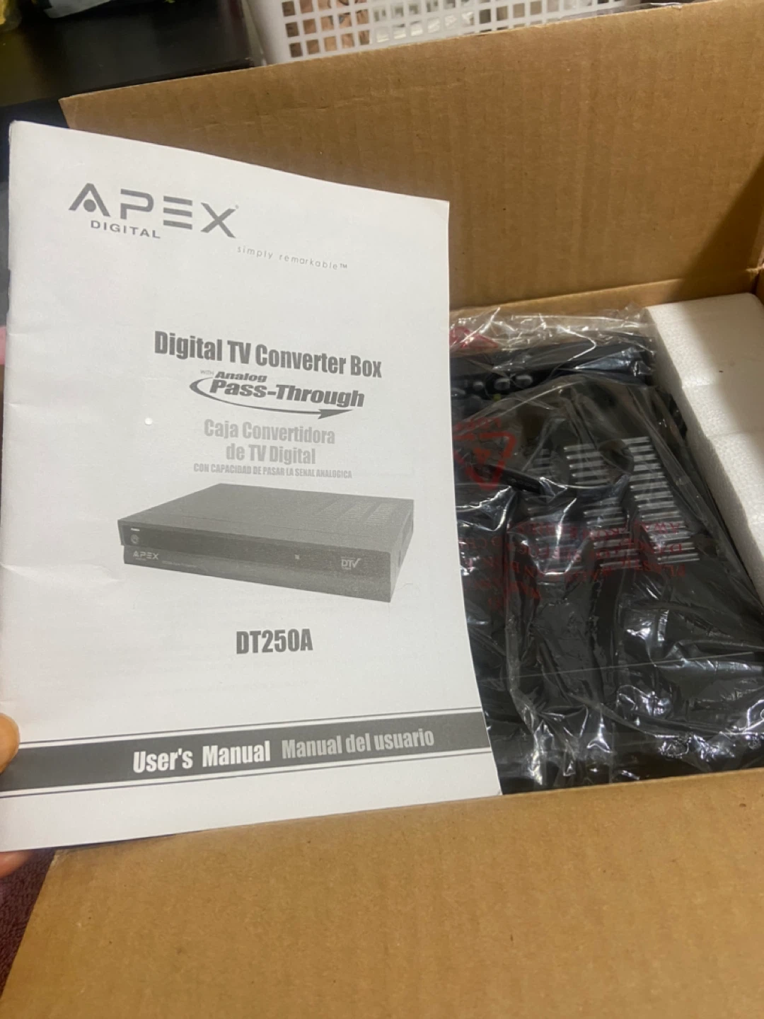 #Cleanout  Apex DT250A Digital TV Converter Box - photo 3