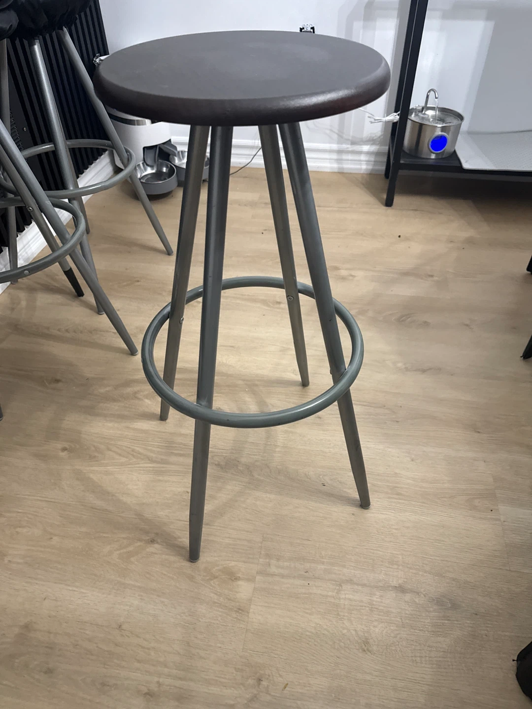 4 Bar Stools