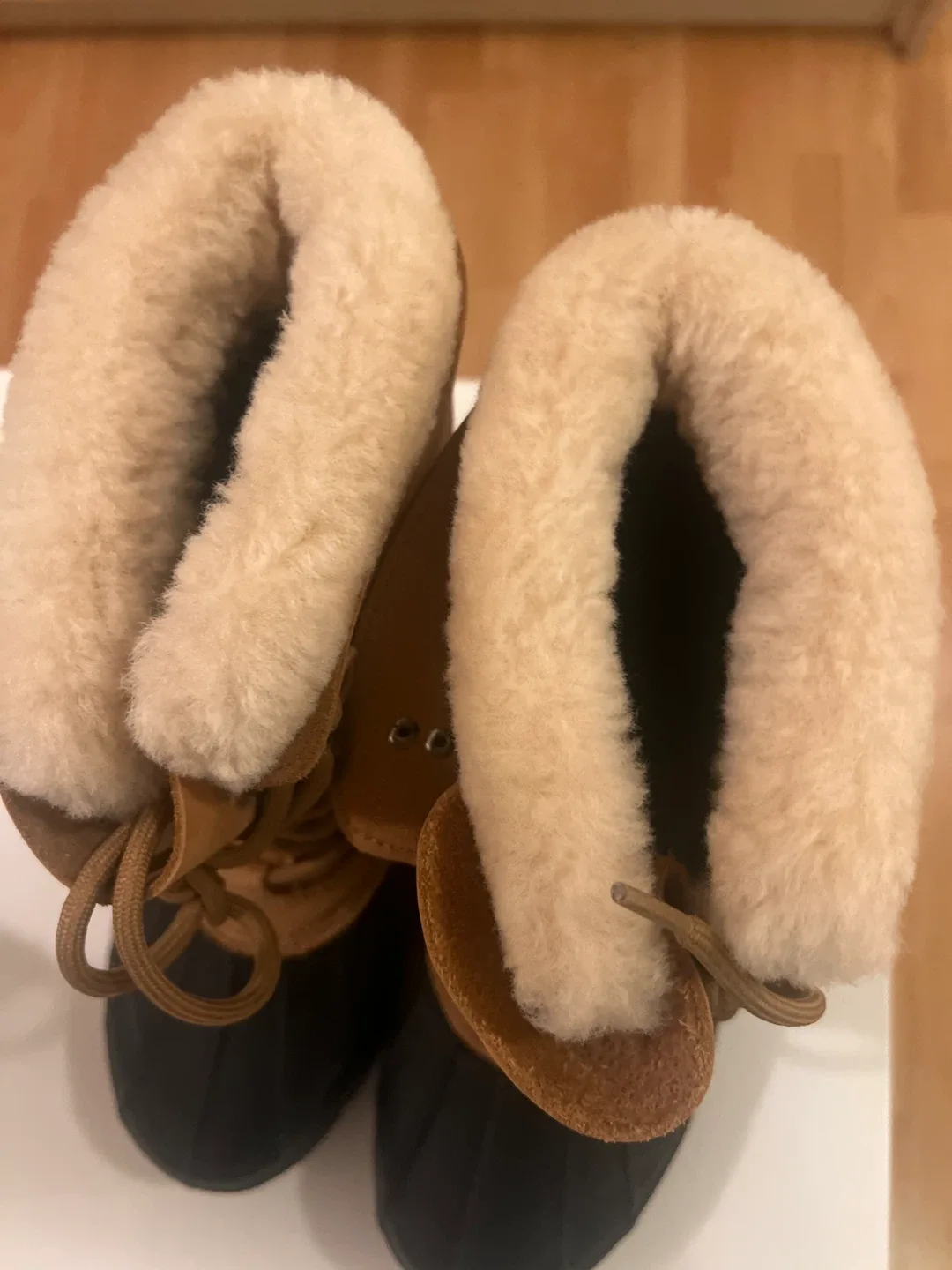 Woman boot Lauren Tan & Black Winter Boots image indicator(6)