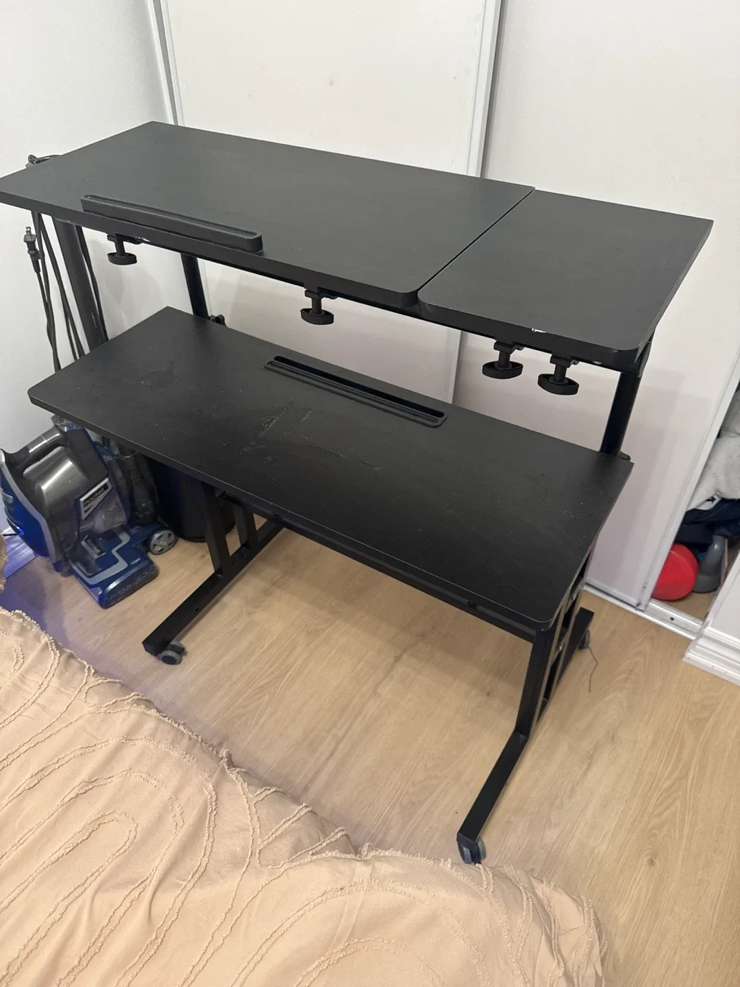 Black Adjustable Height Rolling Desk