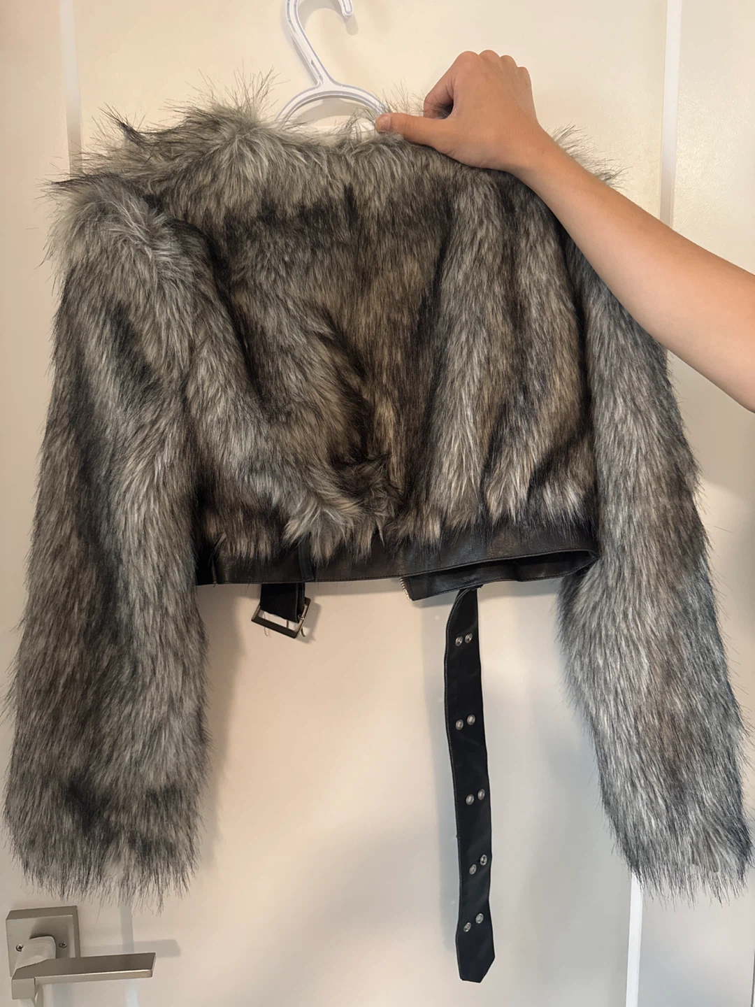 Fatalblow Faux Fur Cropped Jacket - photo 2