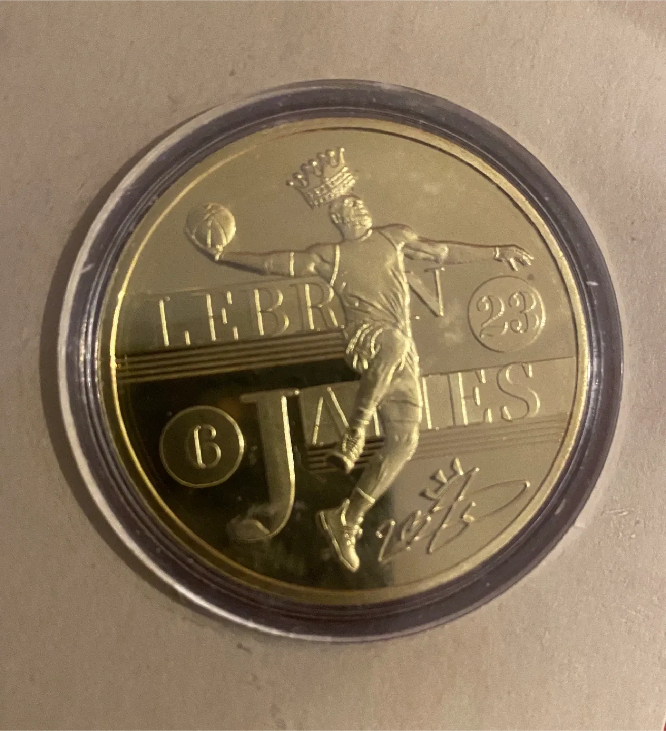 LeBron James commemorative item limited edition 24kt gold coin image indicator(3)