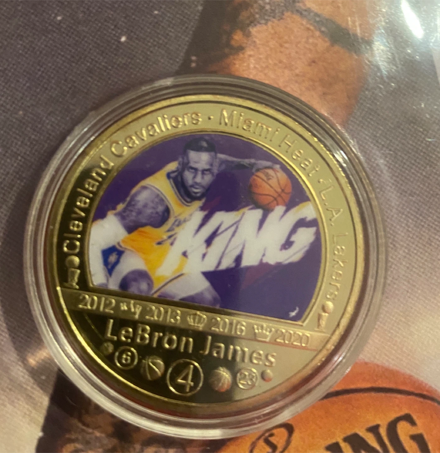 LeBron James commemorative item limited edition 24kt gold coin - photo 2