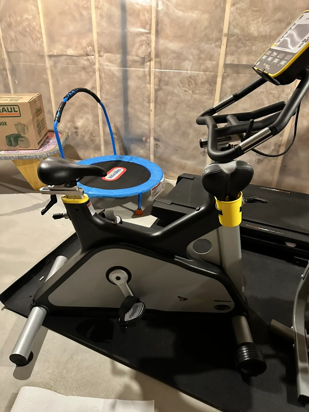 Lemond Fitness G-Force Digital Exercise Bike image indicator(3)