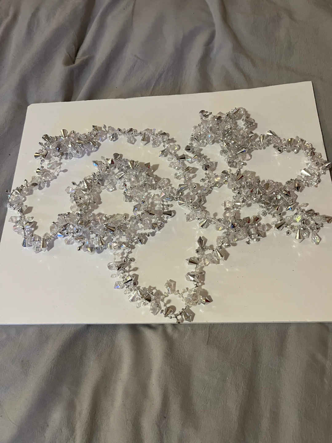 Kurt Adler Iridescent and Silver Beaded Acrylic Garland - 9 Feet - photo 3
