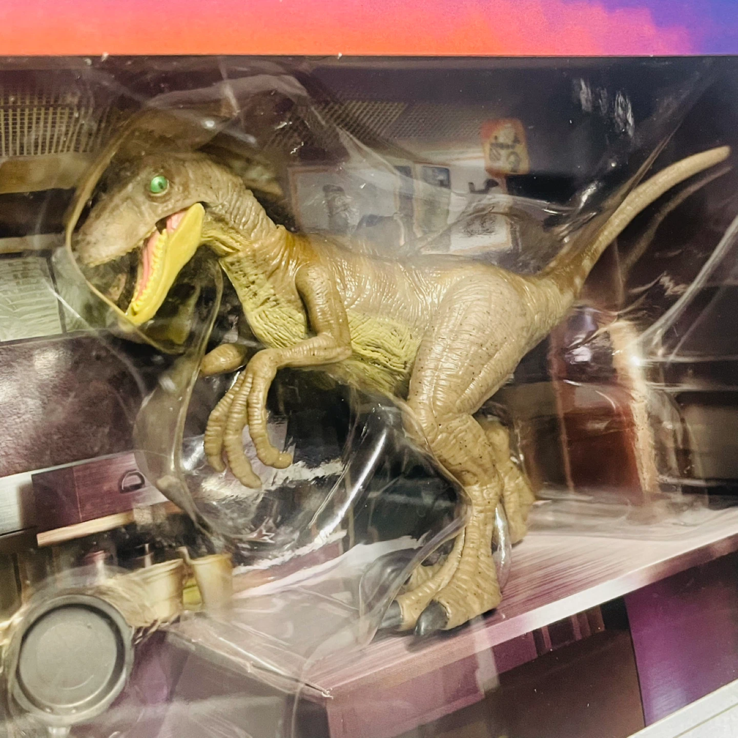 Jurassic World Legacy Collection Kitchen Encounter Pack - photo 4