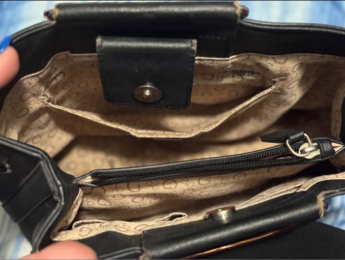 Guess Black Handbag - photo 2