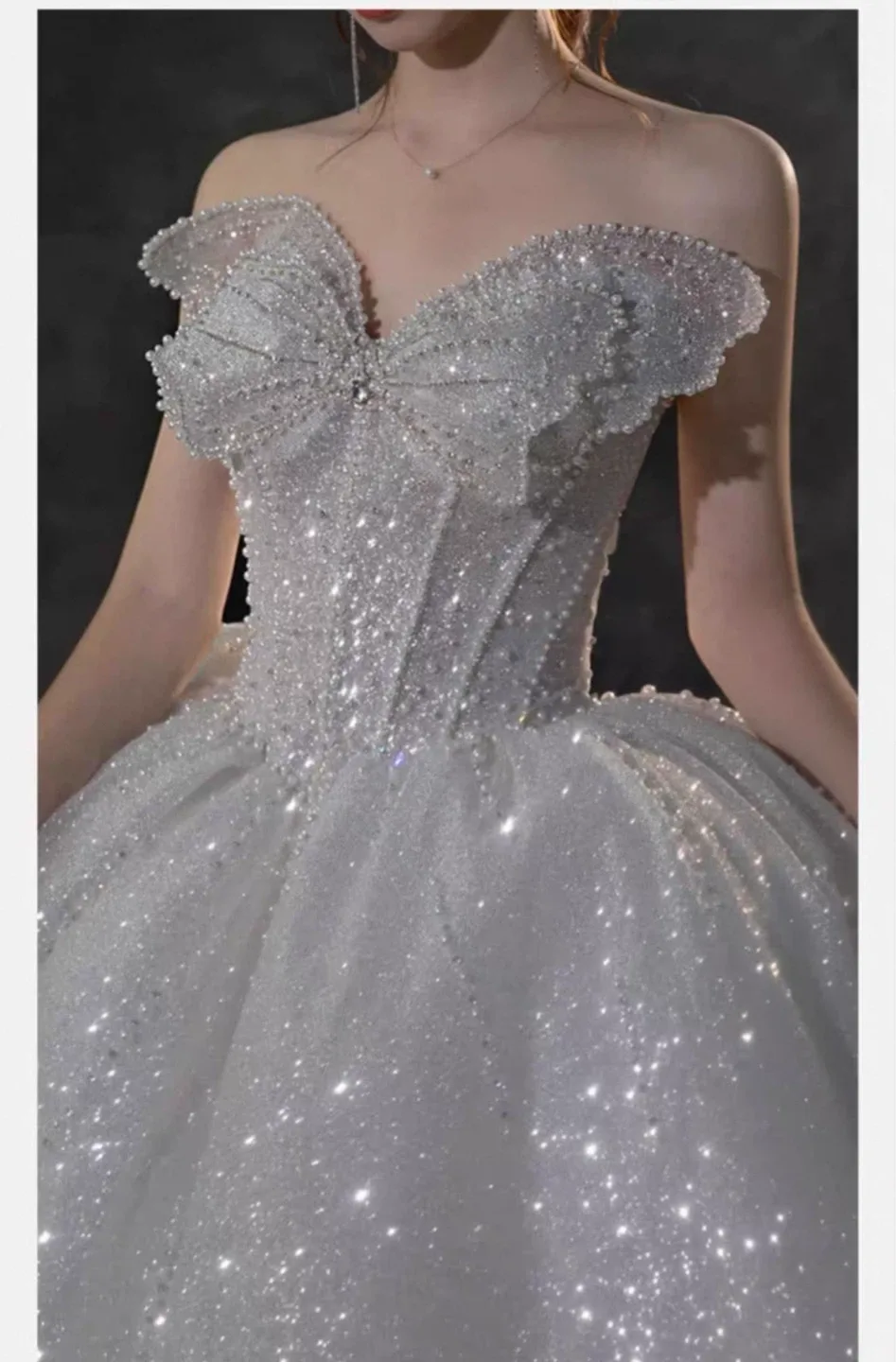 Handmade heavy embroidery Wedding Dress Gown image indicator(2)