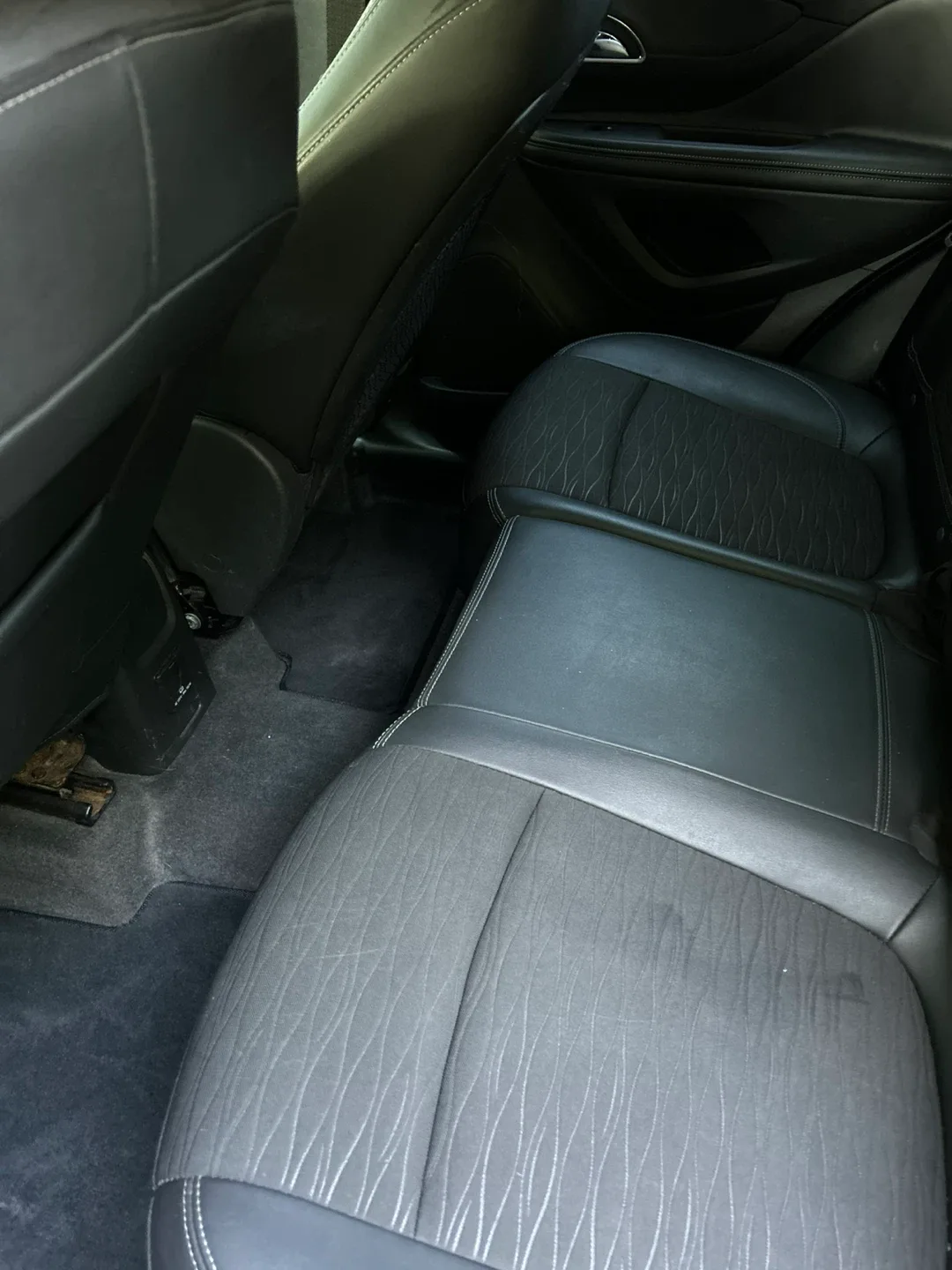 2015 BUICK ENCORE CONVENIENCE SPORT UTILITY 4D image indicator(9)