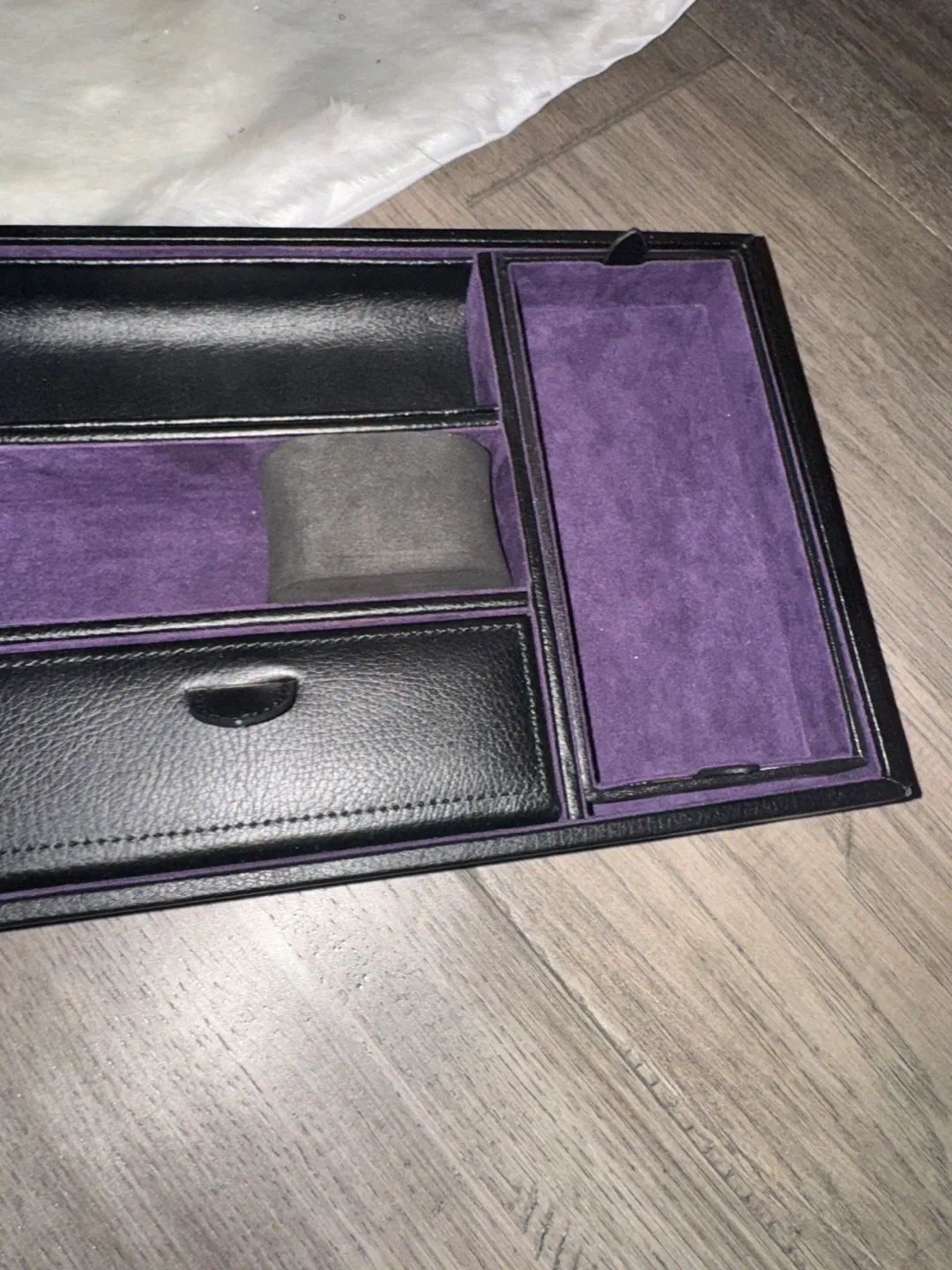 Wolf 1834 Jewelry Box image indicator(10)