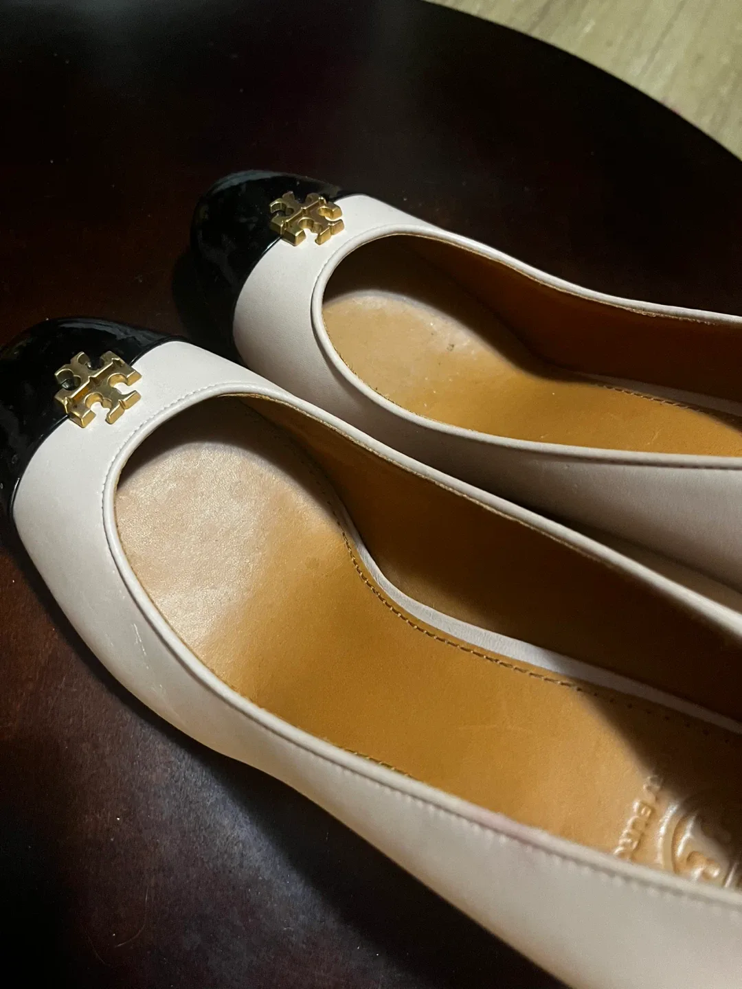 Tory Burch Cream & Black Ballet Pumps