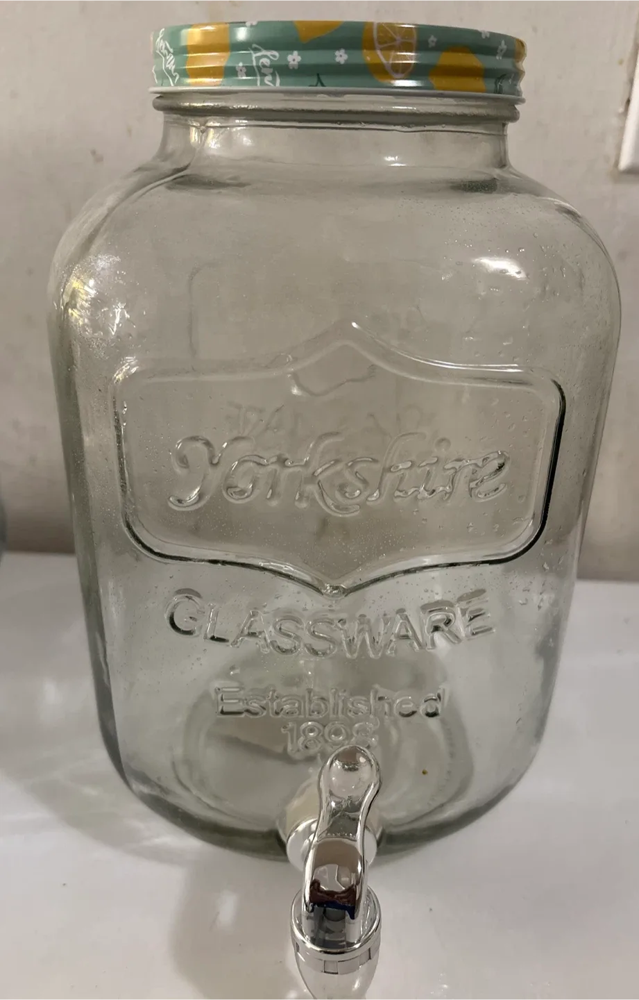 Yorkshire Glassware Beverage Dispenser