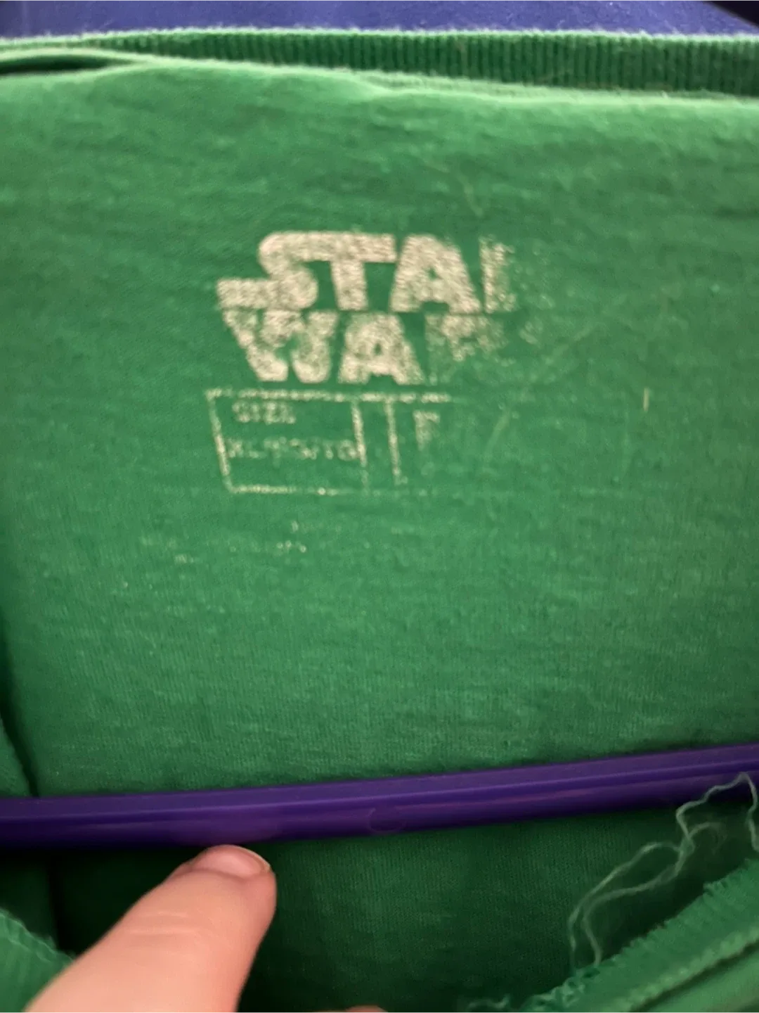 Star Wars 'Joy to the Galaxy' XL T-Shirt image indicator(3)