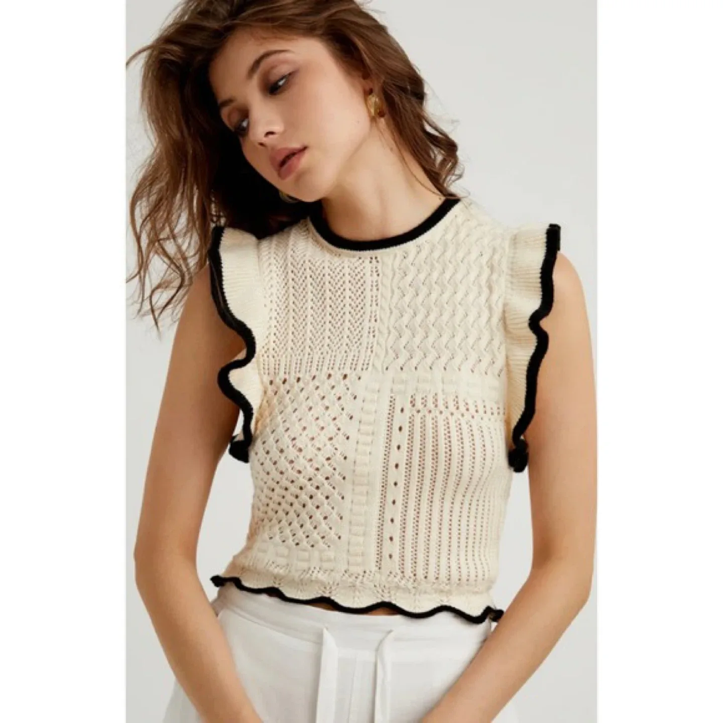 commense Cream Knit Sleeveless Top