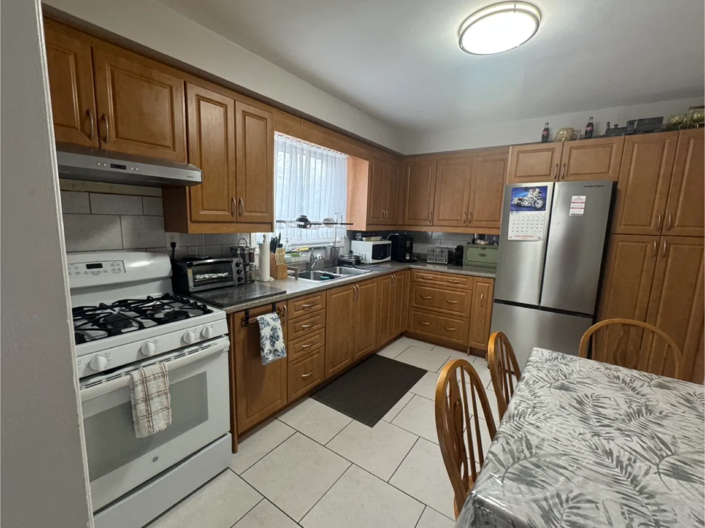 Room for rent image indicator(8)